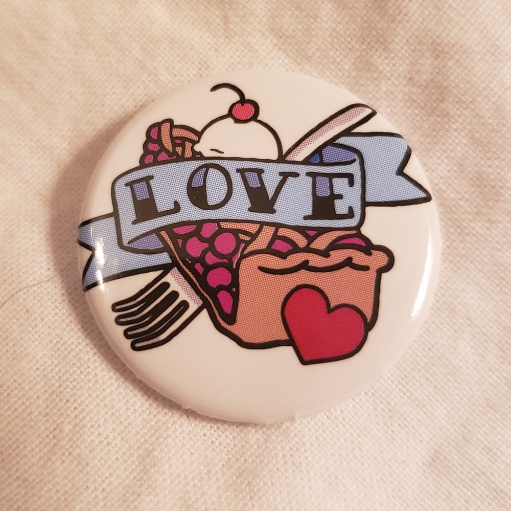 3/$20 pin sale!! Love Pie Pin